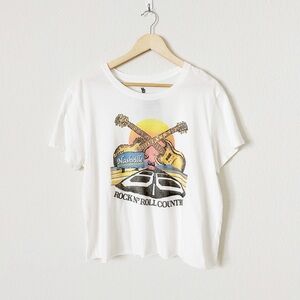 NEW Junk Food Clothing Nashville Rock & Roll Country Cropped Graphic Tee